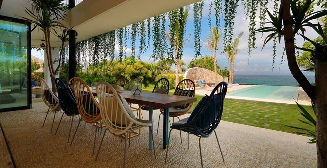 Steps from the Sea, Wrapped in Luxury – Bali Villa 1073