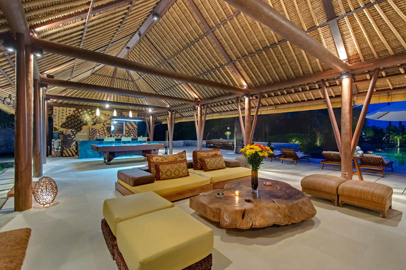 Luxury Rooted in Serenity – Bali Villa 1074