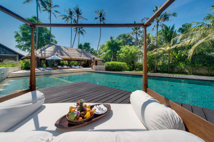Luxury Rooted in Serenity – Bali Villa 1074