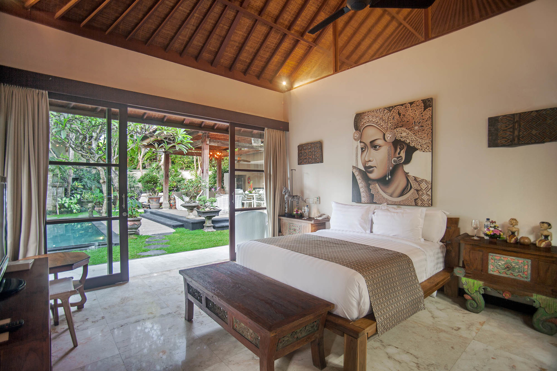 Seaside Bliss and Serenity, Bali Villa 1077