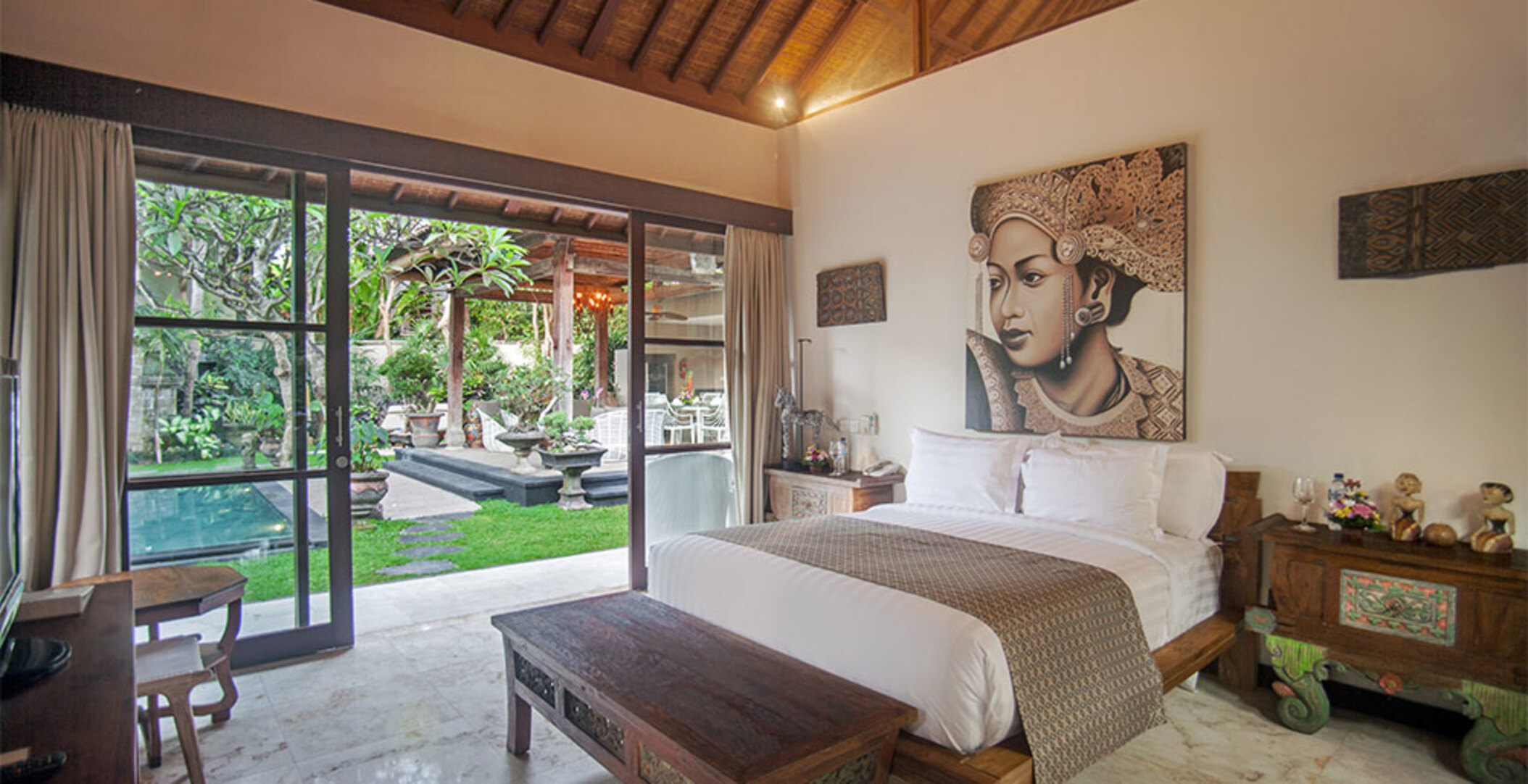 Seaside Bliss and Serenity, Bali Villa 1077