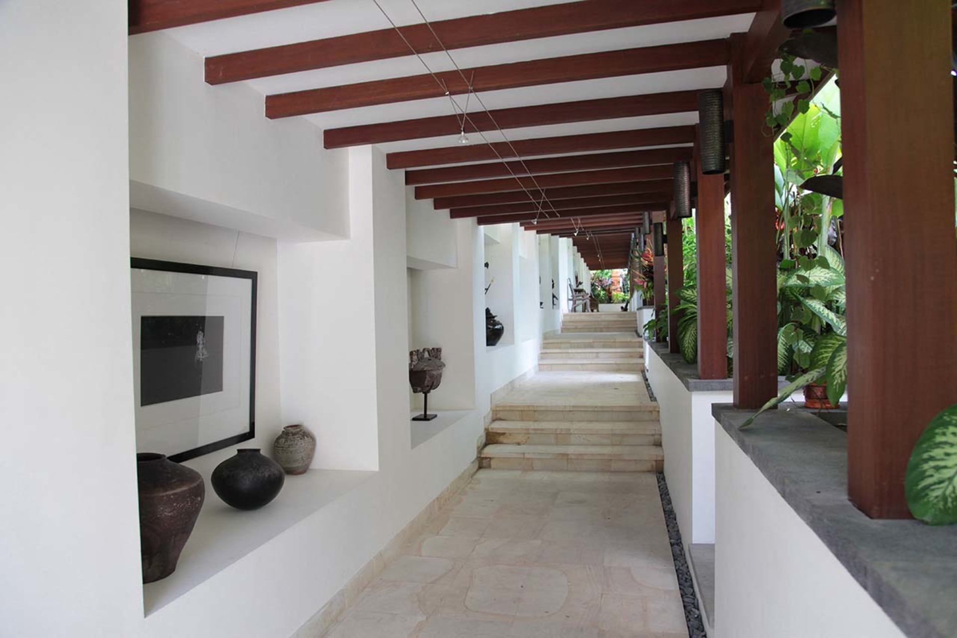 A Private Bali Haven Just Steps from the Sea – 1081