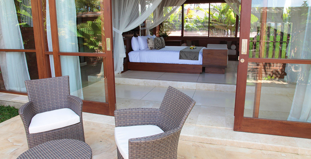 A Private Bali Haven Just Steps from the Sea – 1081