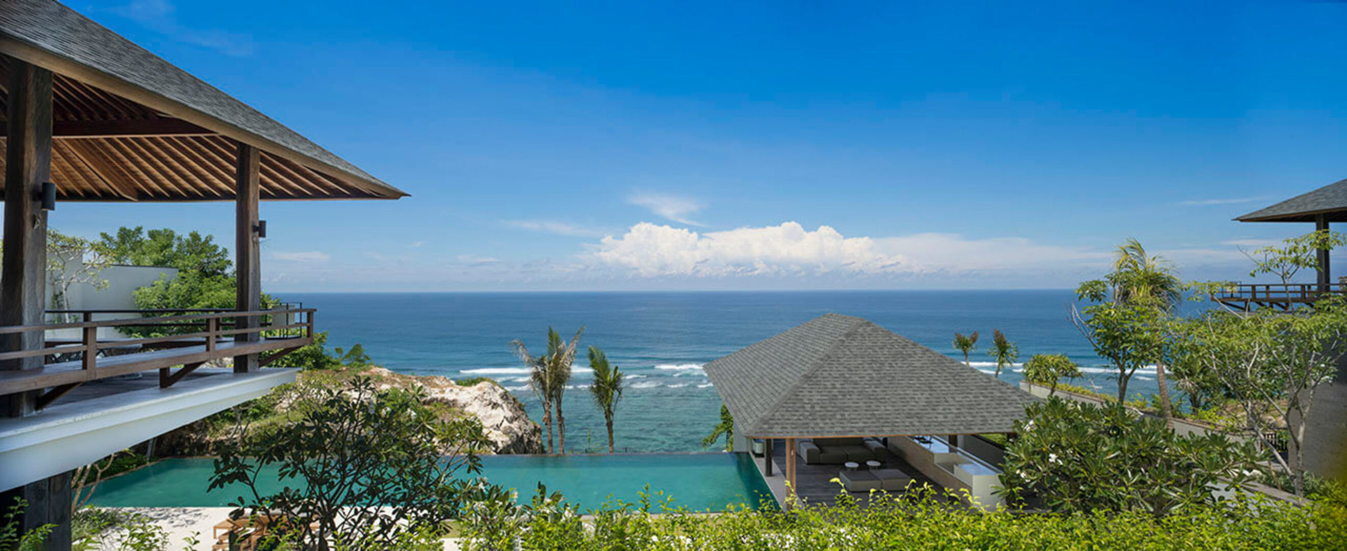 Exclusive Cliffside Retreat – Bali Villa 1083