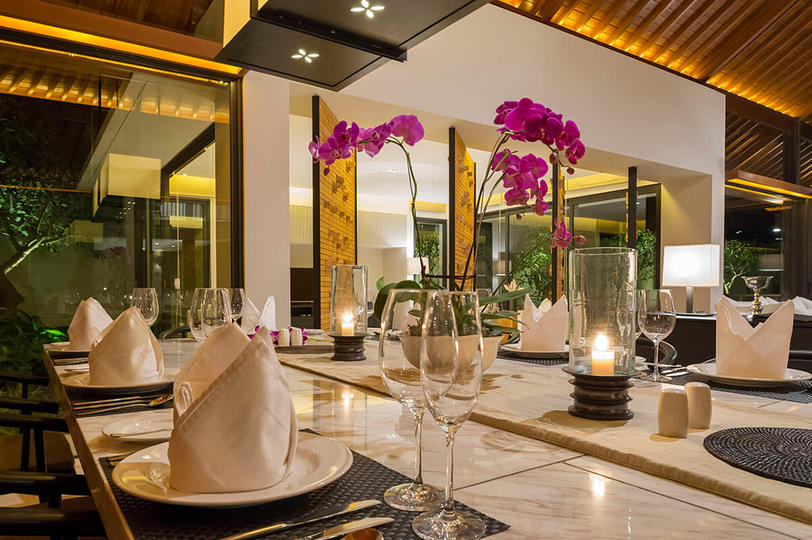 Exclusive Cliffside Retreat – Bali Villa 1083