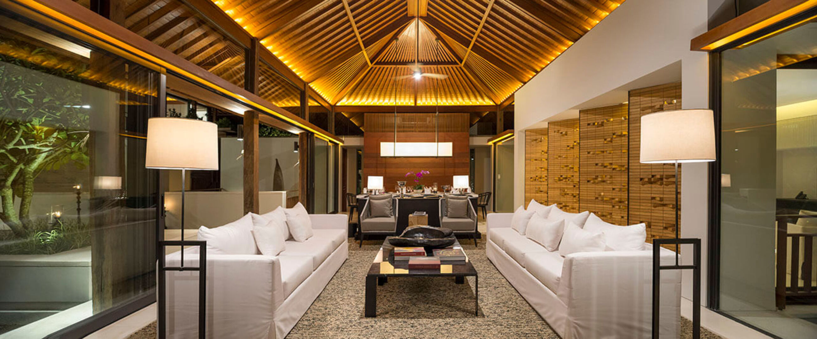 Exclusive Cliffside Retreat – Bali Villa 1083