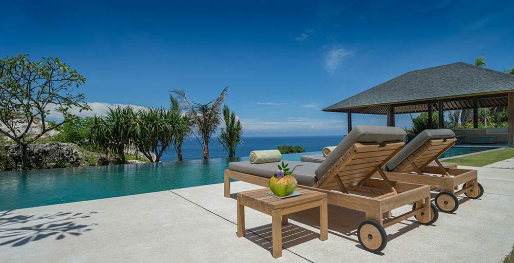 Exclusive Cliffside Retreat – Bali Villa 1083