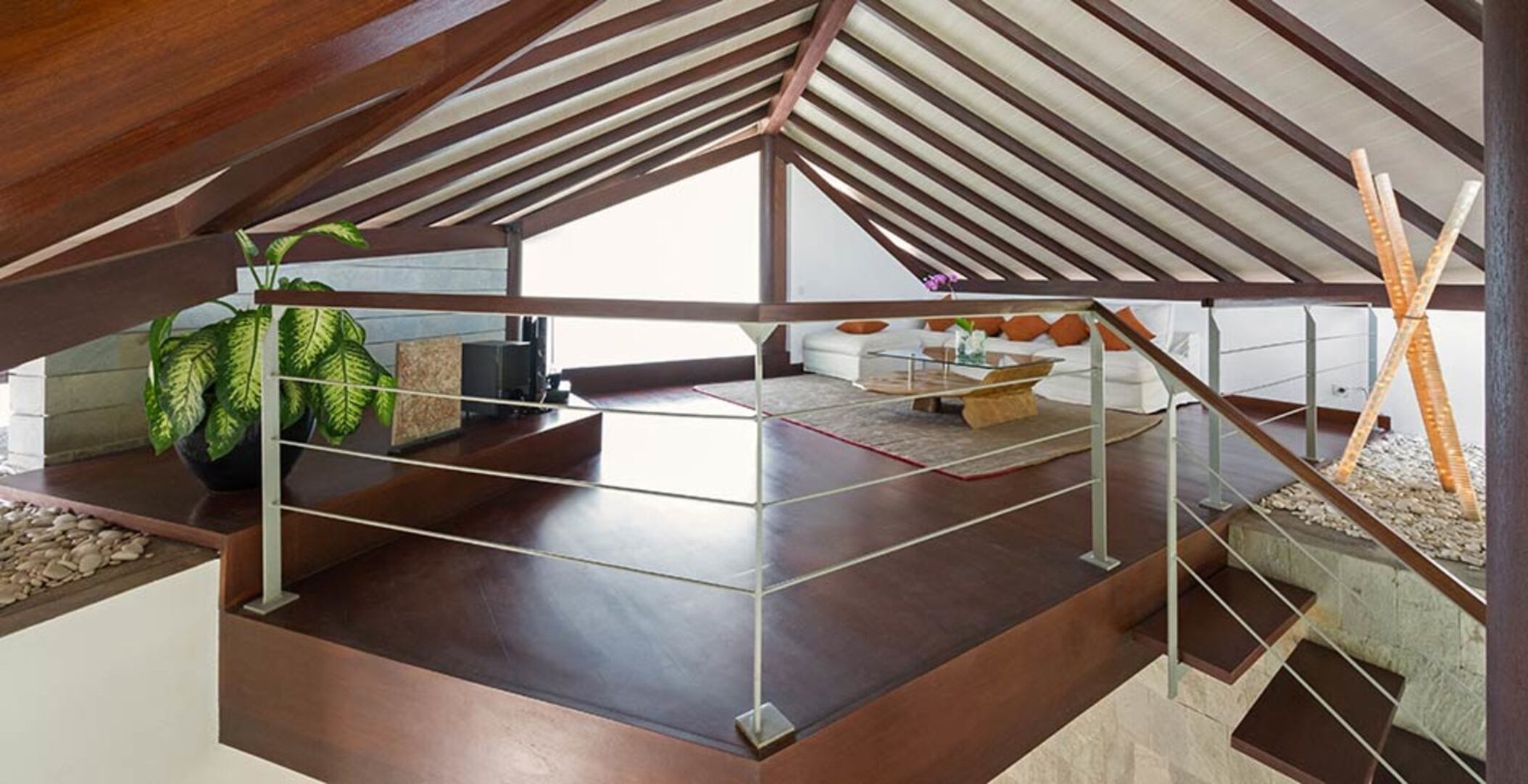 Luxury living by the sea awaits at Bali Villa 1084