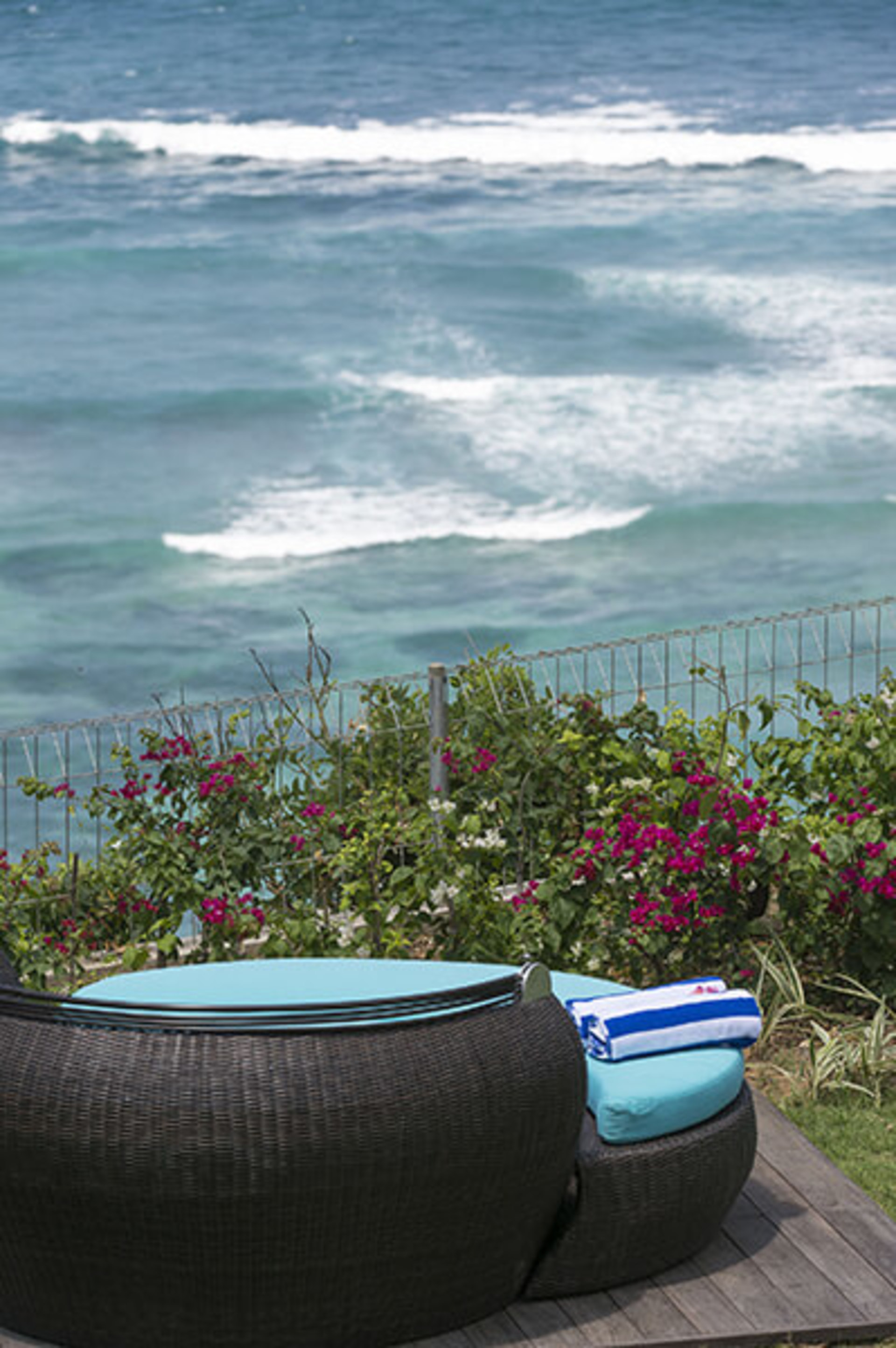 Serenity Above the Surfline – Bali Villa 1089
