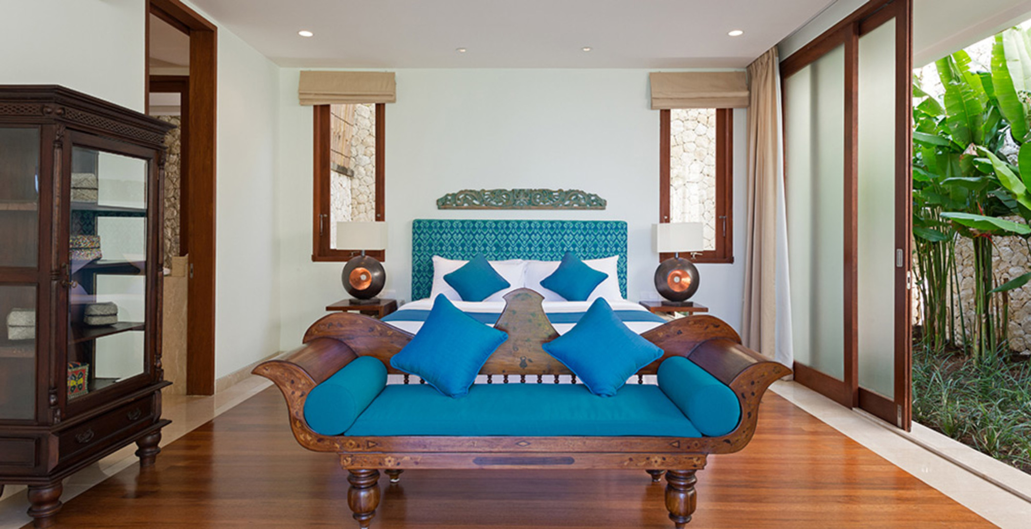 Secluded Elegance with Ocean Views – Bali Villa 1090