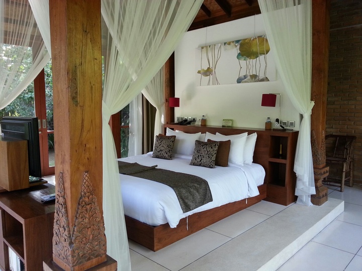 Secluded Comfort, Steps from the Beach – Bali Villa 1096