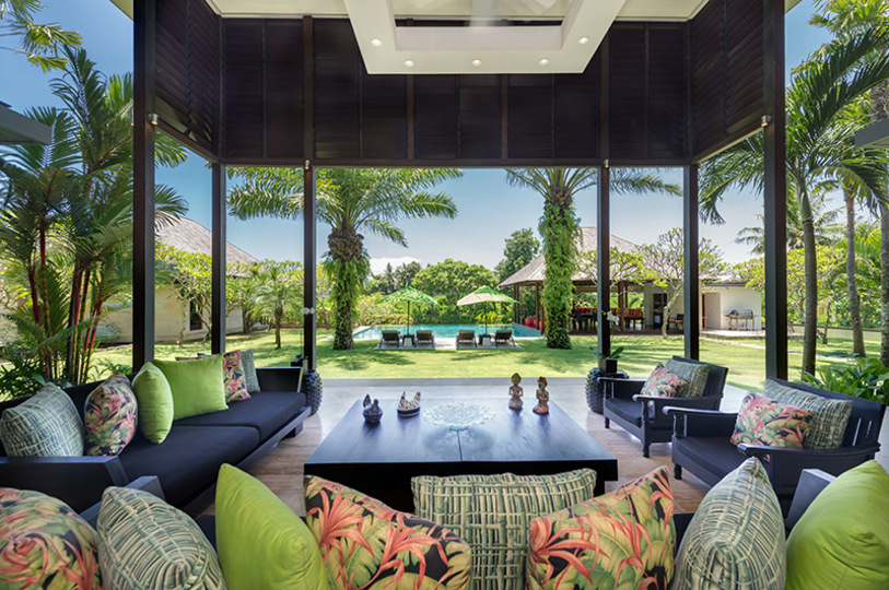 Serene Luxury Retreat with Poolside Bliss – Villa 1097