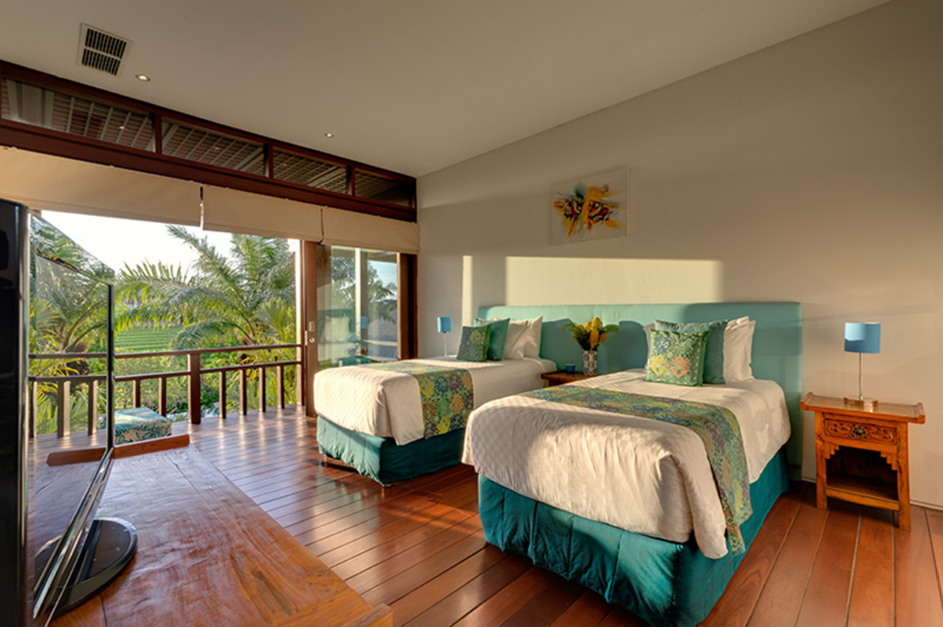 Serene Luxury Retreat with Poolside Bliss – Villa 1097