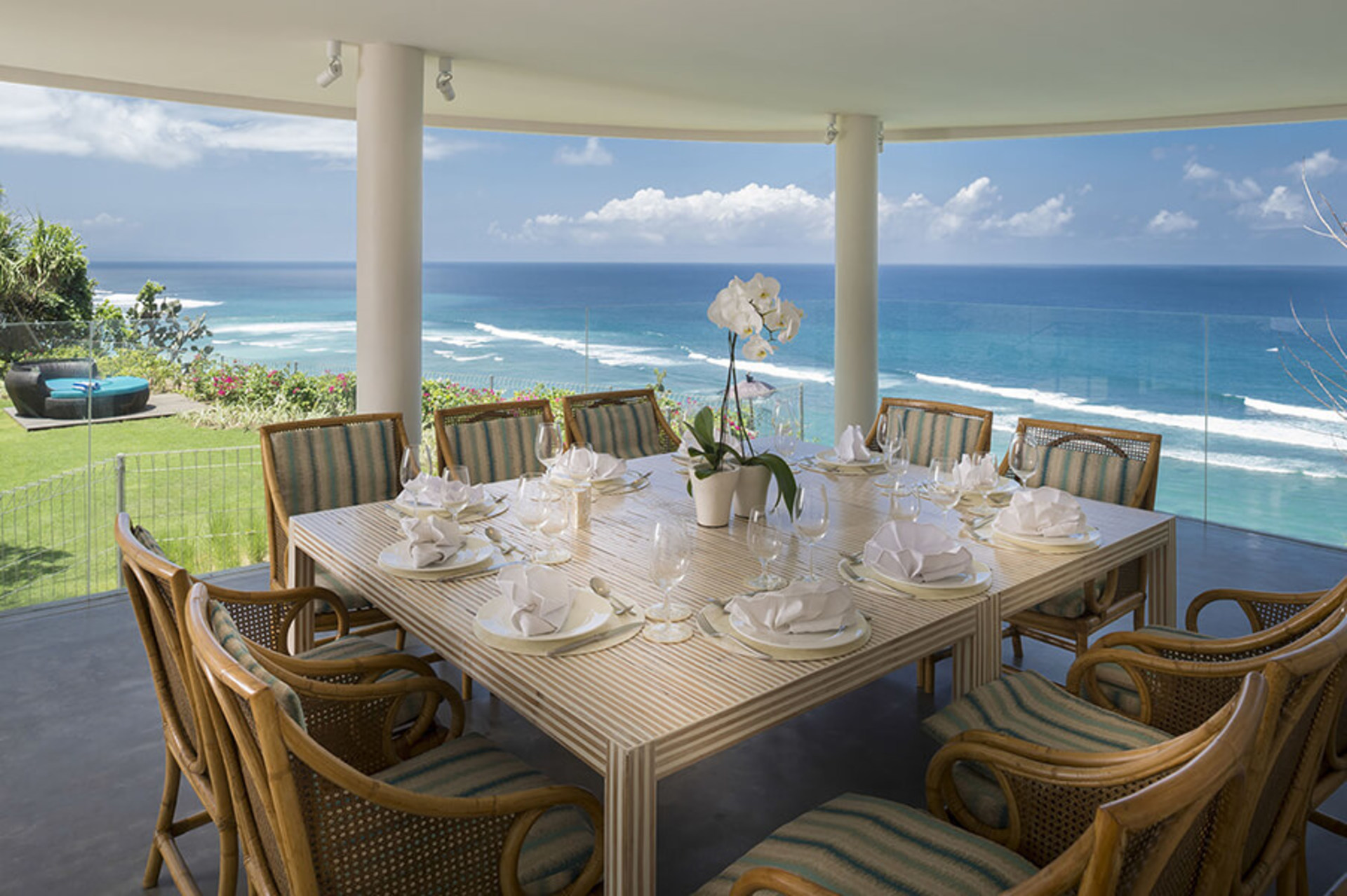 Tranquil Villa Near Berawa Beach – Bali Villa 1099