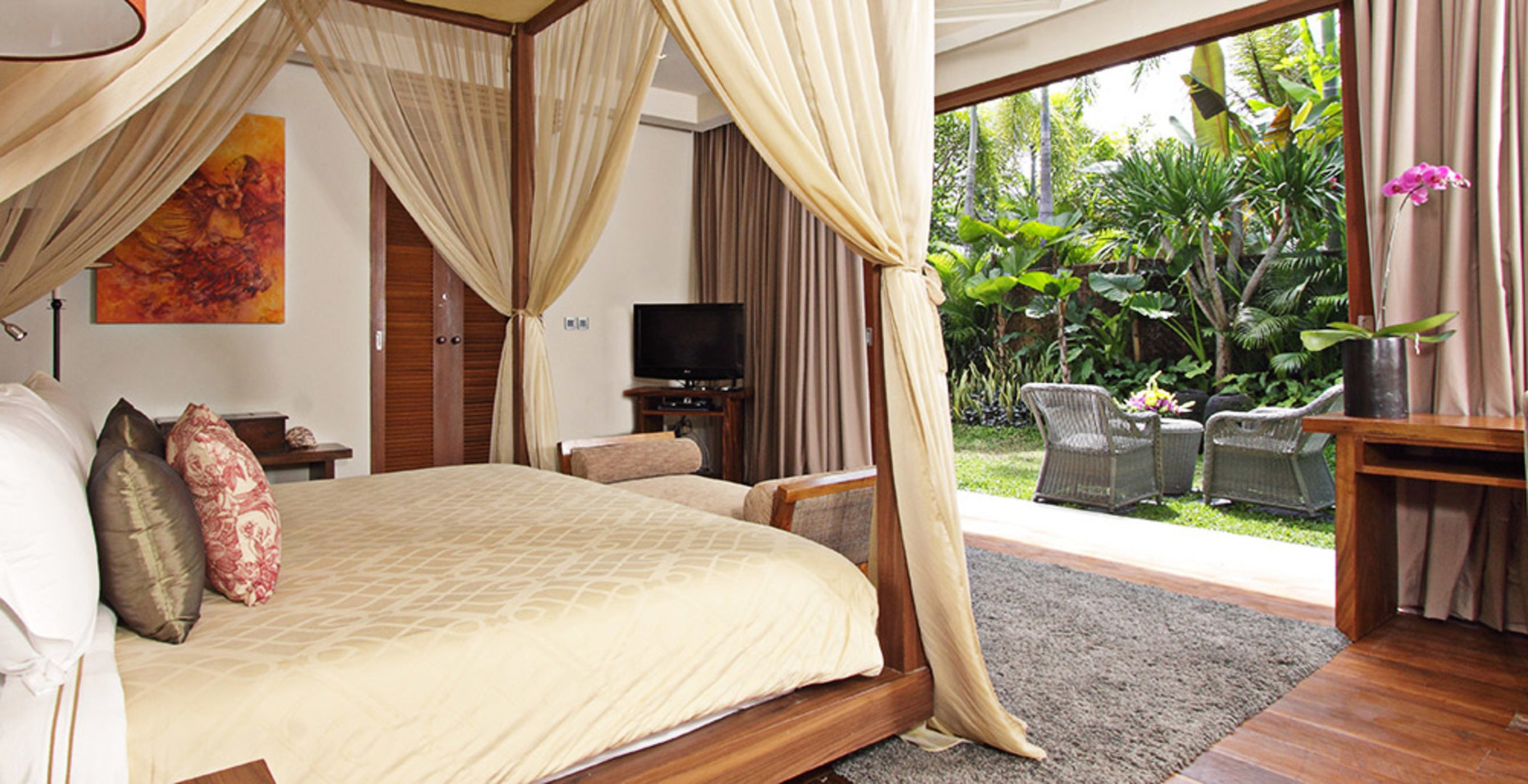 Tranquil Villa Near Berawa Beach – Bali Villa 1099