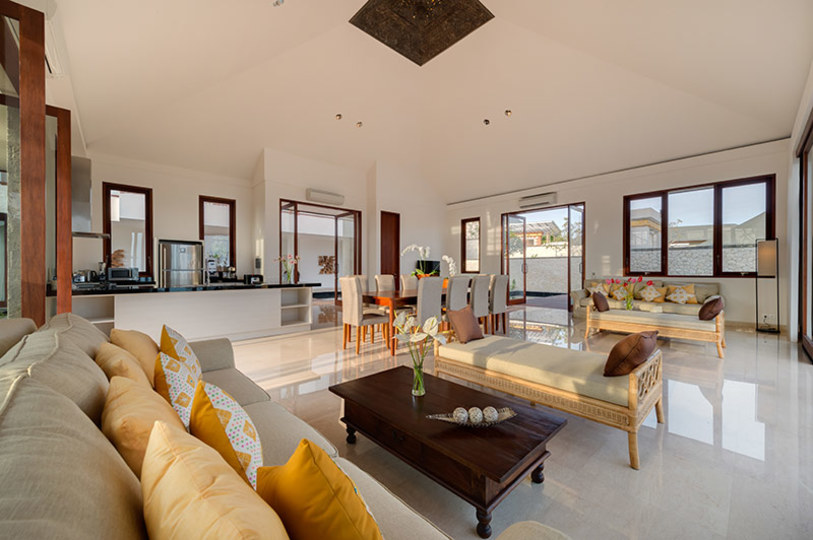 Clifftop Bliss with a Private Pool – Villa Maria 1107