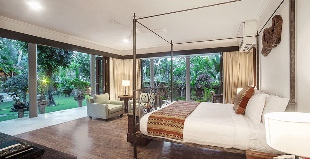 Tranquil Oasis with Ocean Breezes – Bali Villa 1110