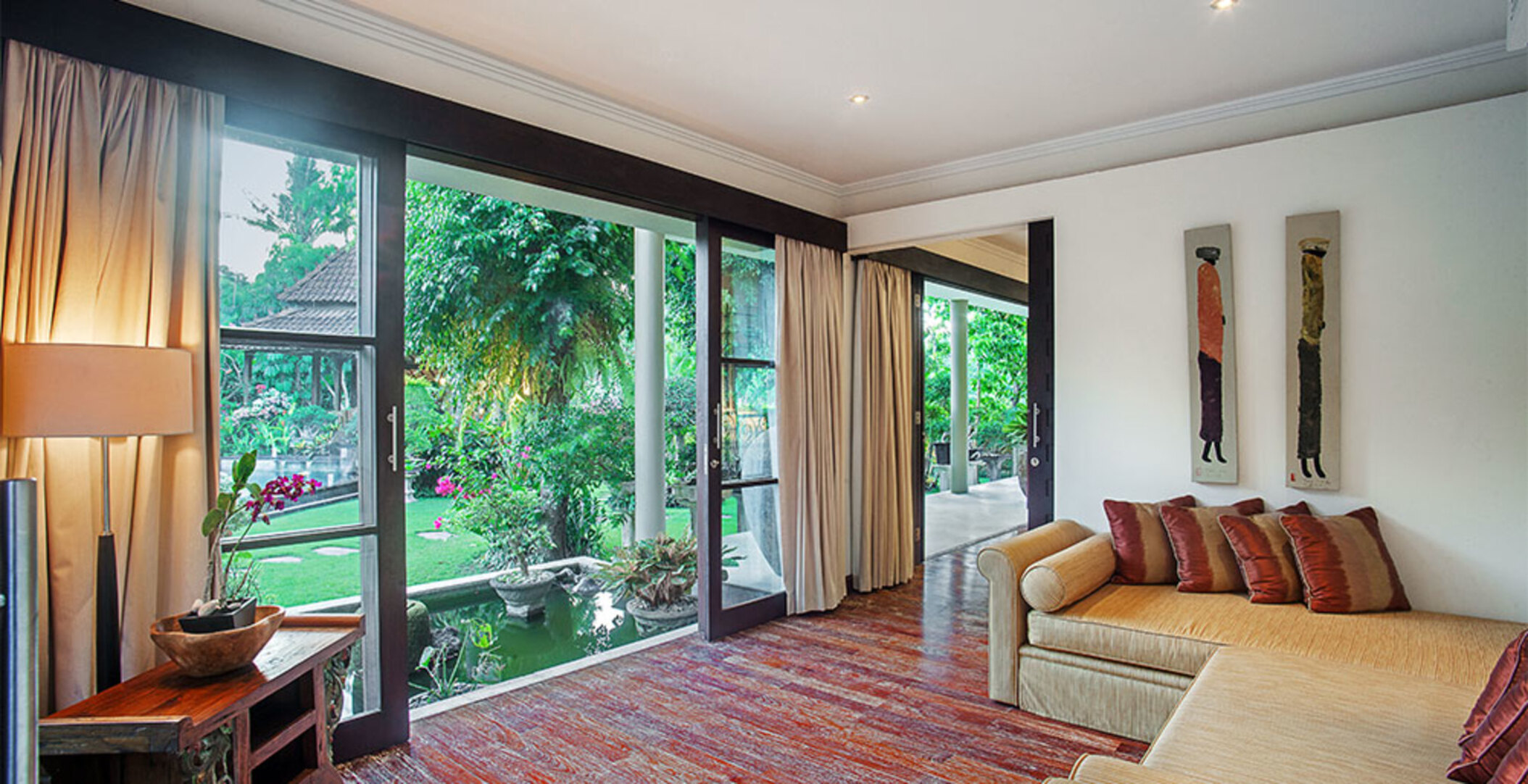 Tranquil Oasis with Ocean Breezes – Bali Villa 1110