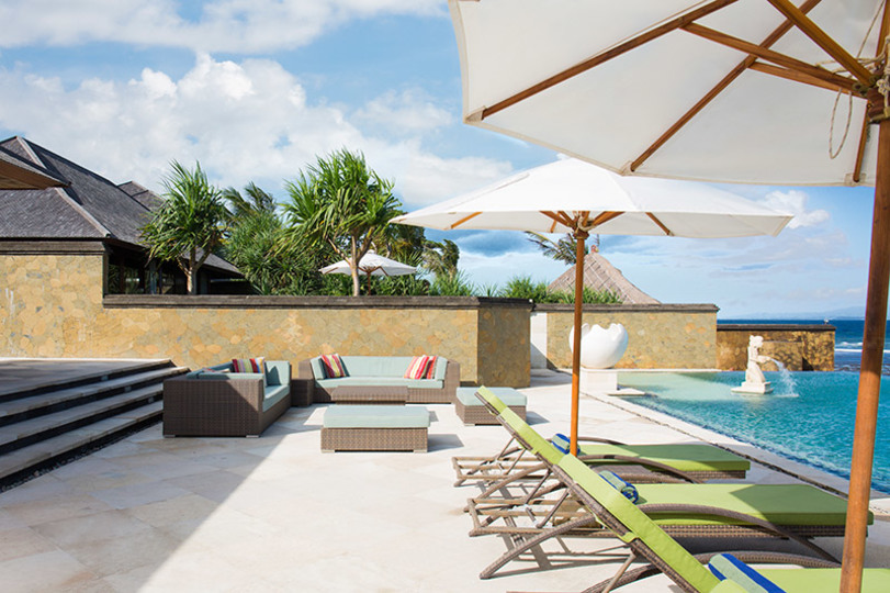 Private Beachfront Escape – Bali Villa 1115