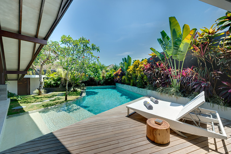 Luxury Villa Near Beach - Bali Villa 1120