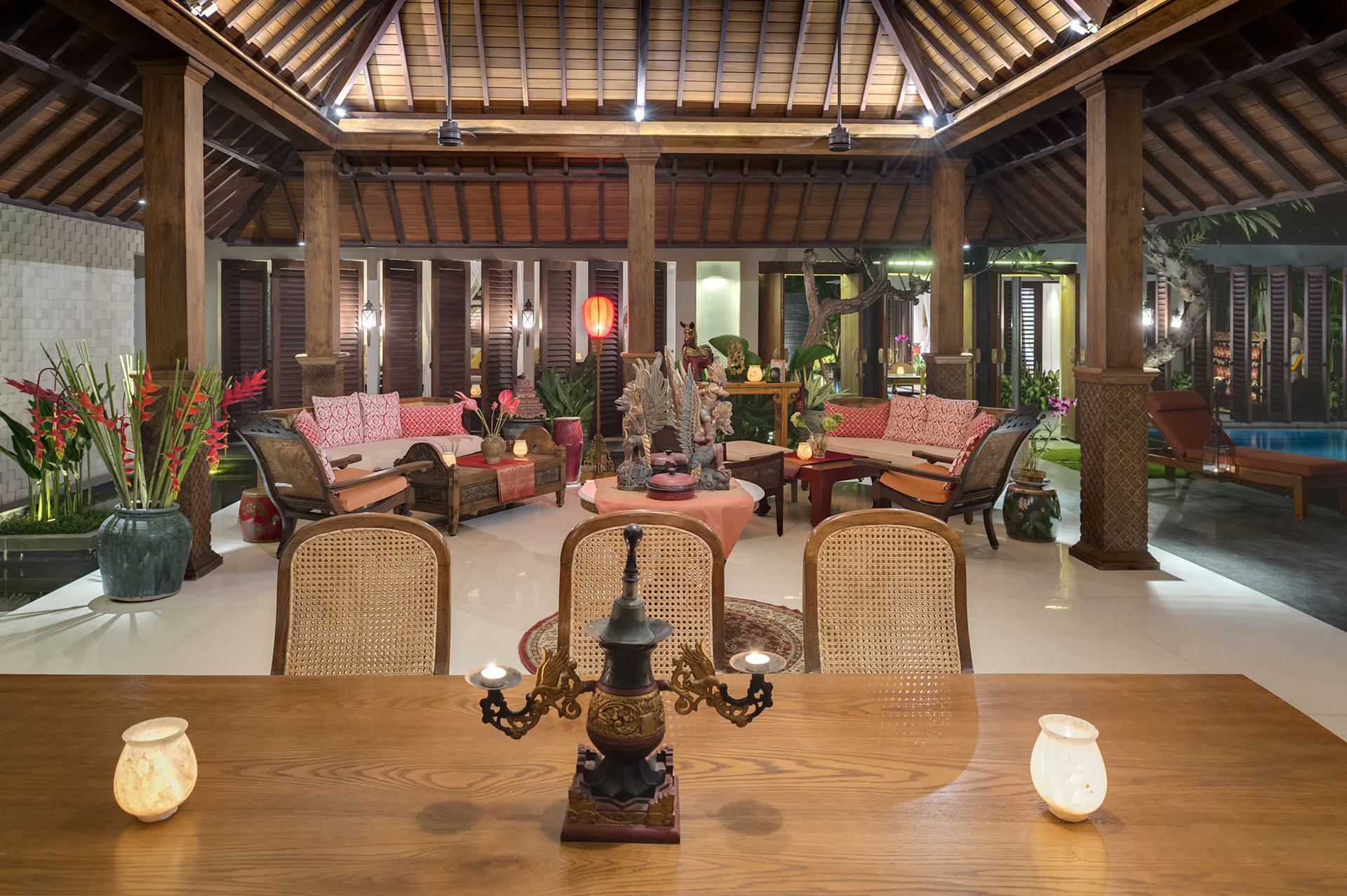 Serene luxury in lush gardens, Bali Villa 1124