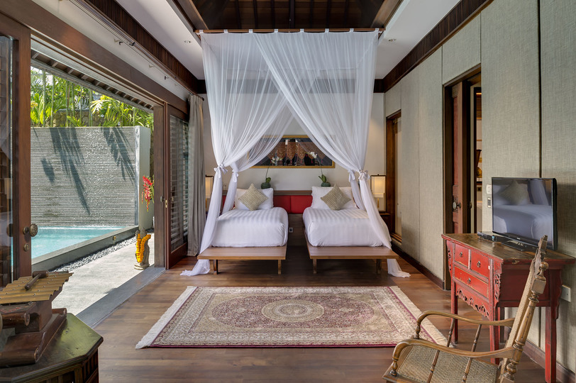 Serene luxury in lush gardens, Bali Villa 1124