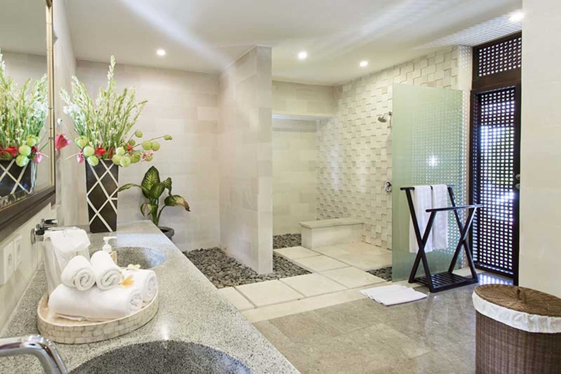 Exclusive Villas for Weddings & Events – Bali Villa 1125