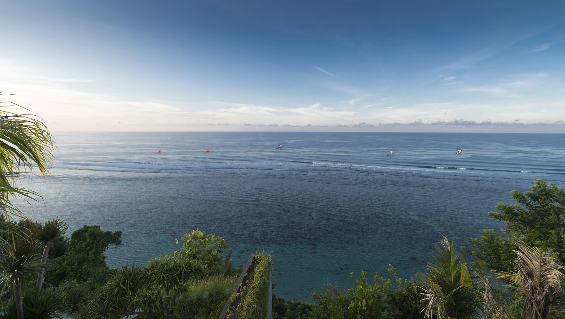 Experience Ultimate Luxury by the Beach, Bali Villa 1129