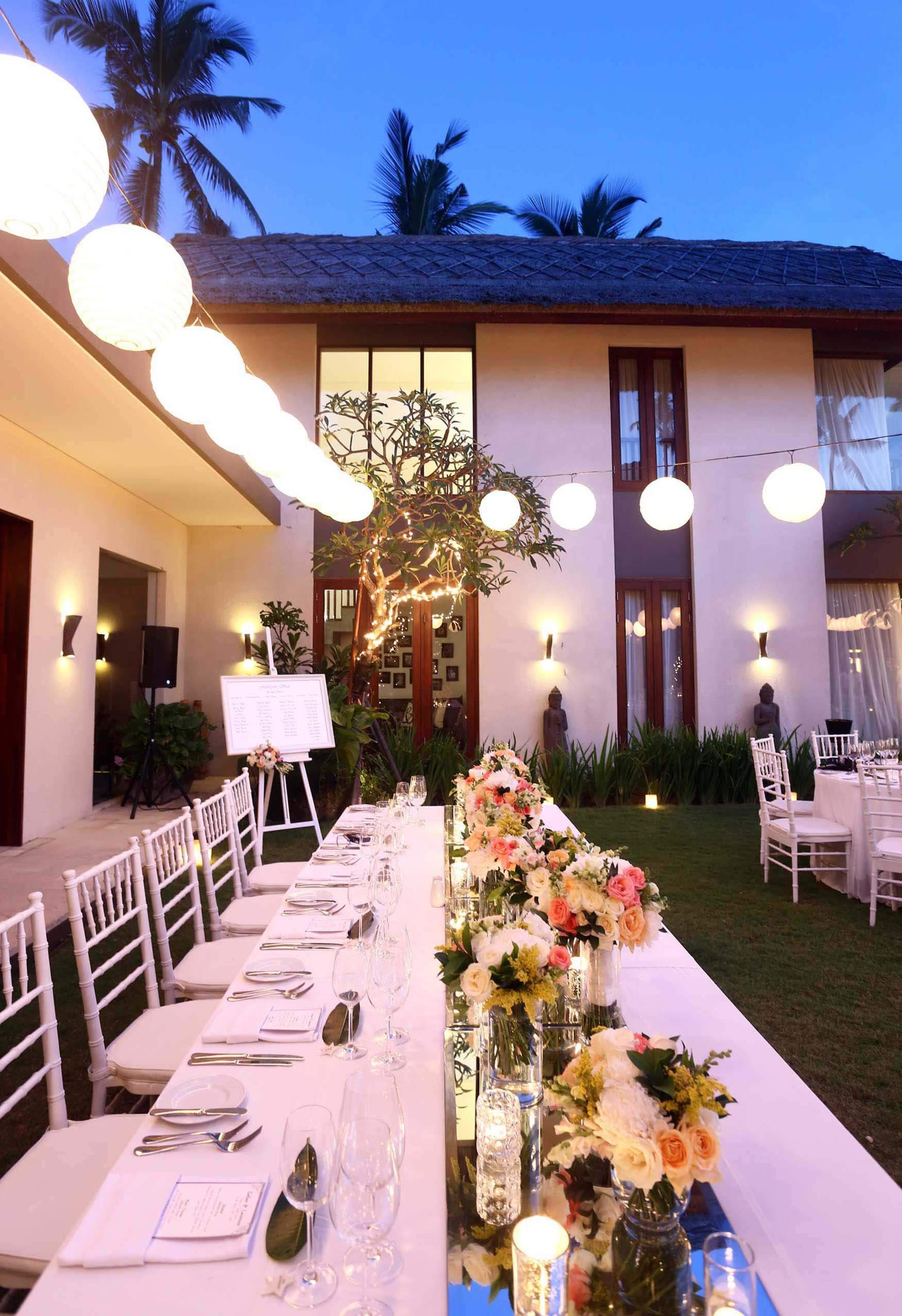 Rent a Luxury Villa in Bali Close to the Beach, Bali Villa 1130