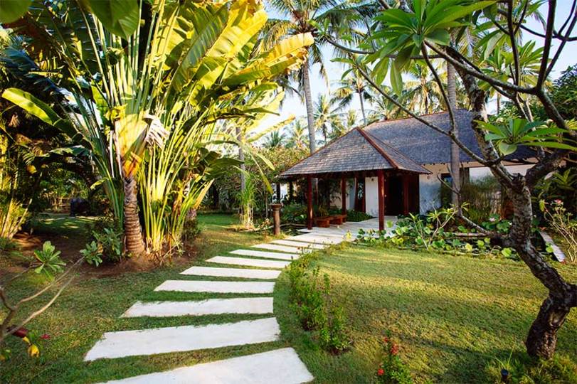 Luxury 4 Bedroom Villa with Private Pool, Lombok Villa 1134