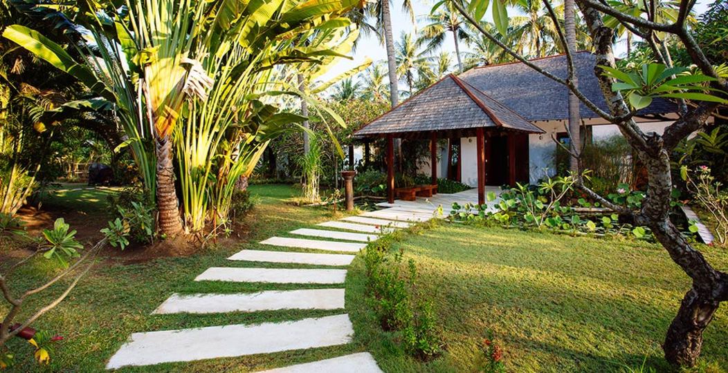 Luxury 4 Bedroom Villa with Private Pool, Lombok Villa 1134