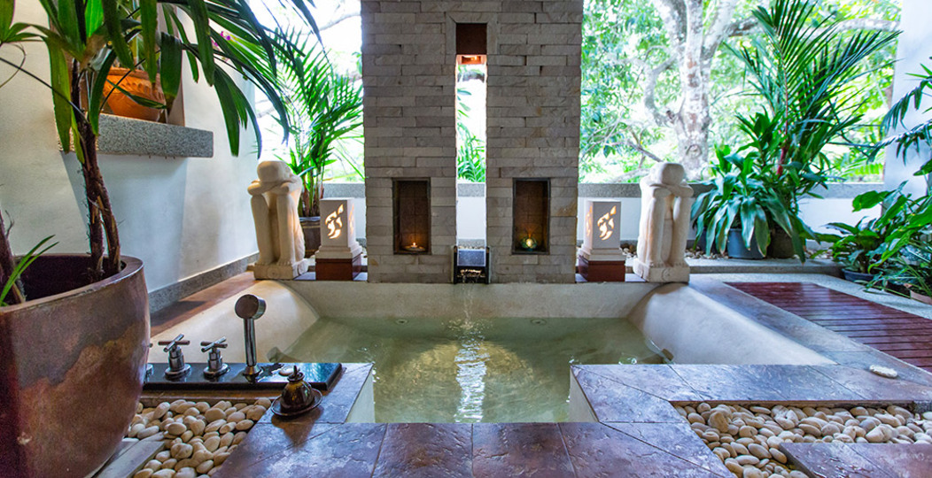 You and Your Family will have a Dream Holiday staying in this 4 bedroom Luxury Phuket Villa, 1008