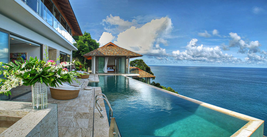 At Last You and Your Friends Can Rent a Luxury Villa with 24/7 Concierge, Phuket Villa 1011