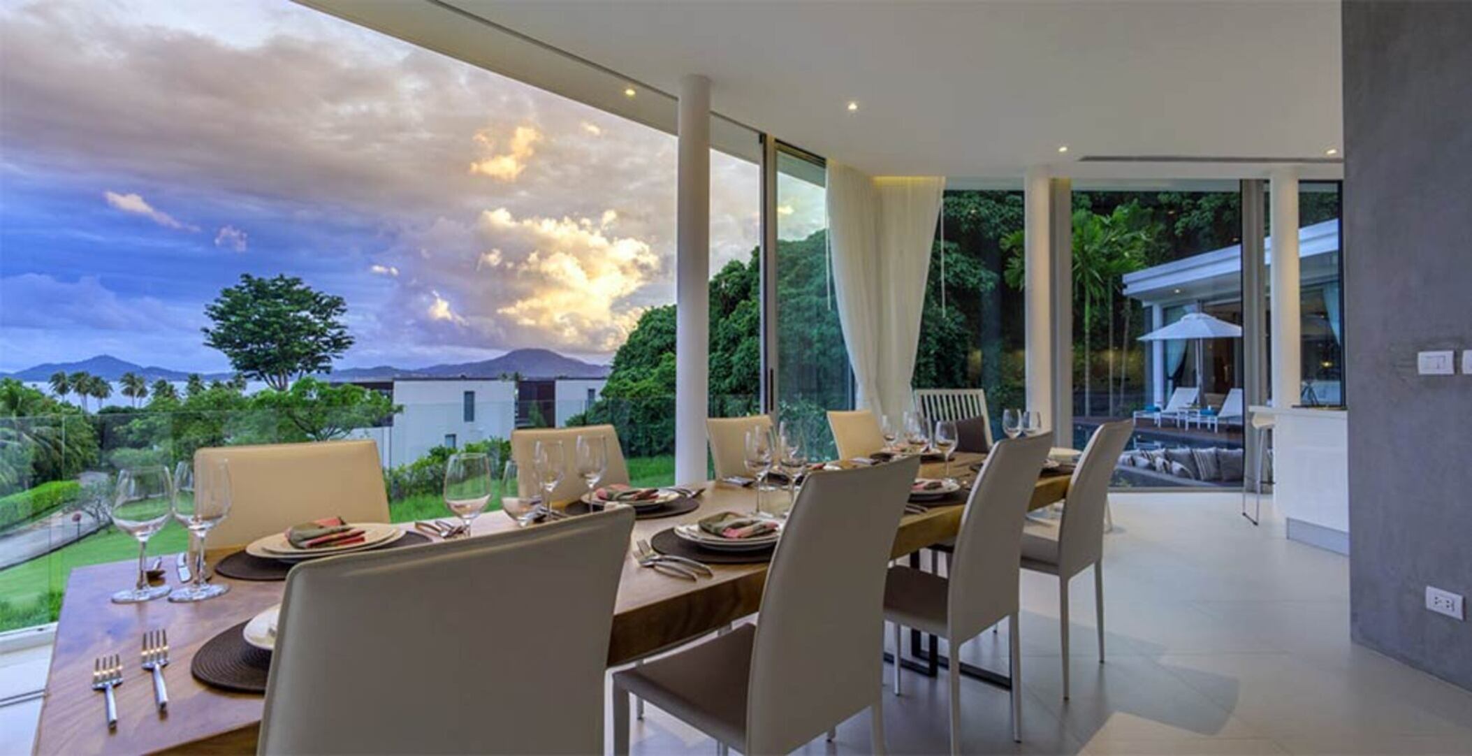 The Perfect 5 Star Villa Fully Staffed including a Private Chef, Phuket Villa 1025