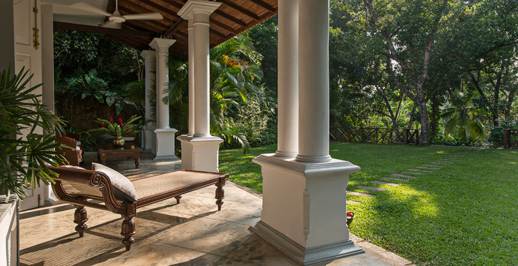 Rent this Luxury Villa with Family and Friends, with 24/7 Concierge and Private Chef, Villa Pooja Kanda