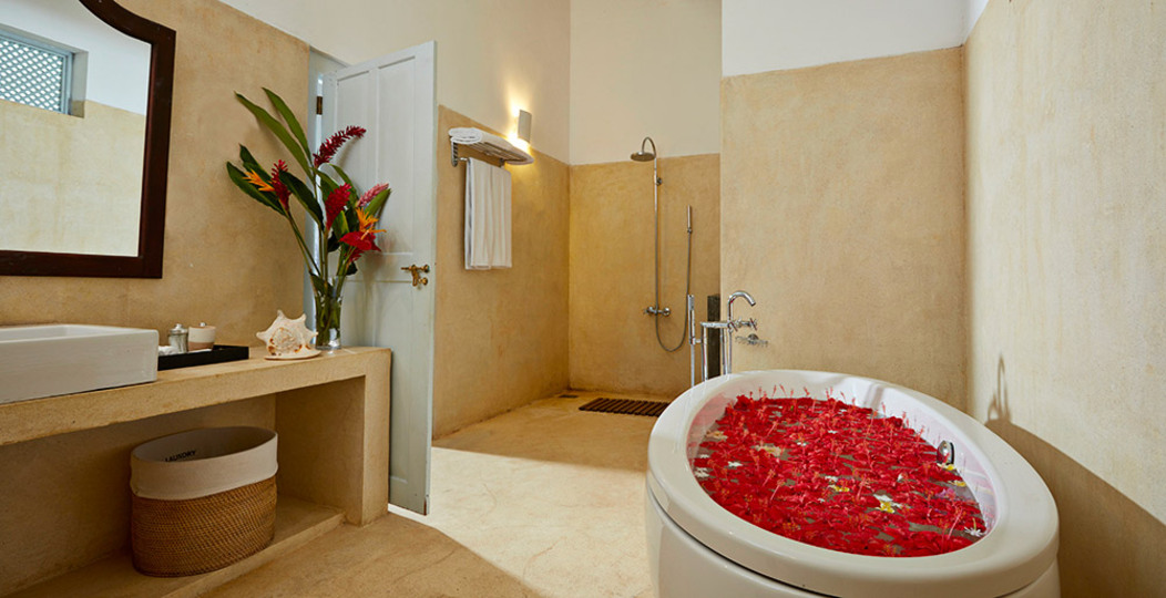 Rent this Luxury Villa with Family and Friends, with 24/7 Concierge and Private Chef, Villa Pooja Kanda