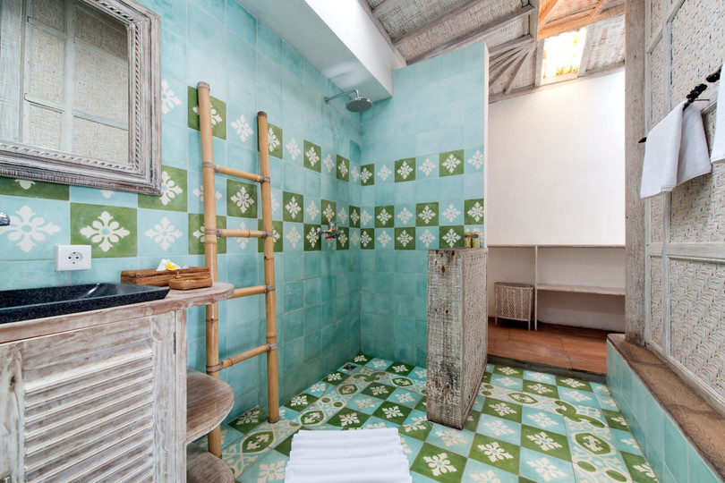 Beautiful 5 Star Holiday Villa in Seminyak, Bali Villa 1141