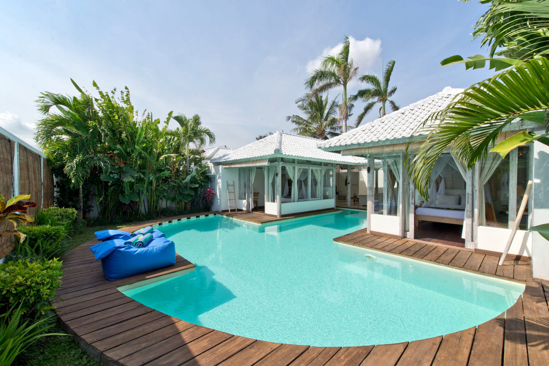At Last, Rent Your Own 5 Star Private Villa in Seminyak at an Affordable Rate, Bali Villa 1145