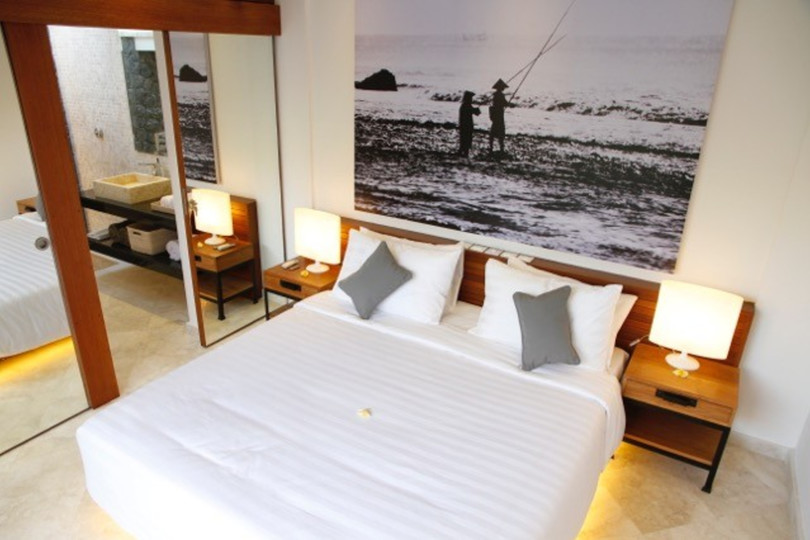 Luxury 2-Bedroom Villa Near Seminyak's Attractions, Bali Villa 1147