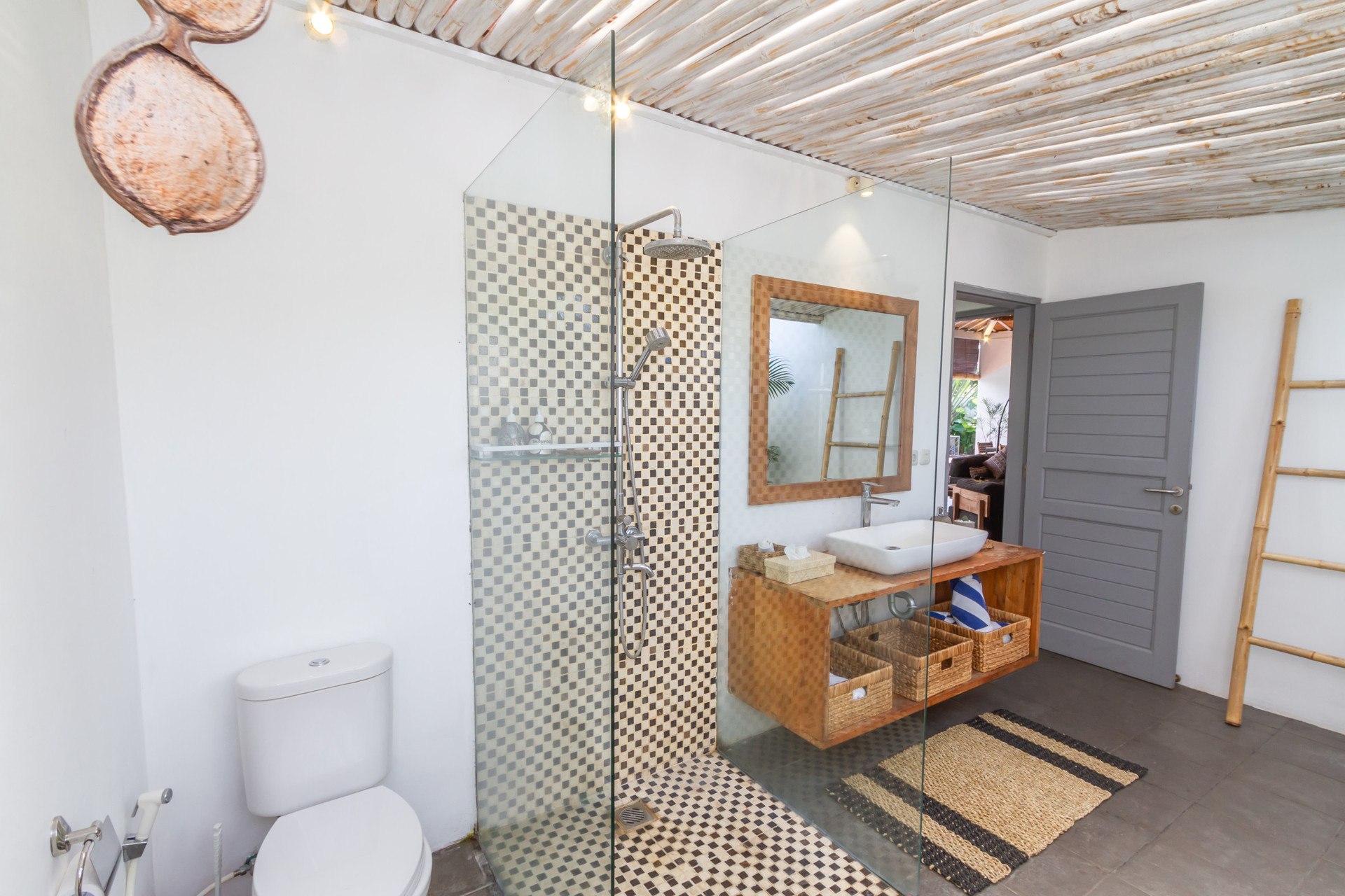 Rent Your 5 Star Private Villa in Seminyak, Bali Villa 1153