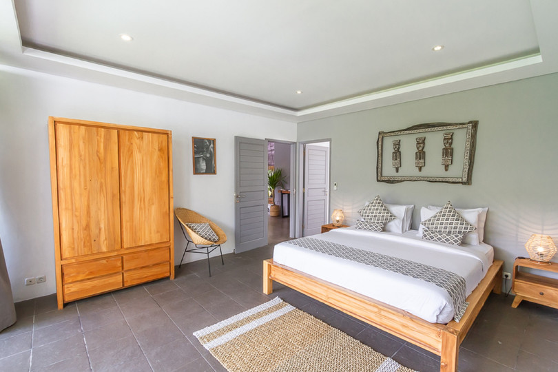 Rent Your 5 Star Private Villa in Seminyak, Bali Villa 1153