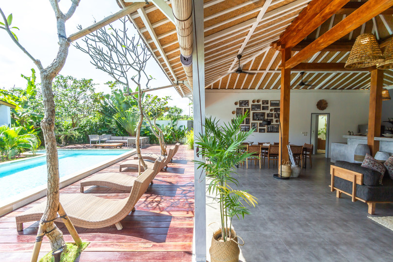 Rent Your 5 Star Private Villa in Seminyak, Bali Villa 1153