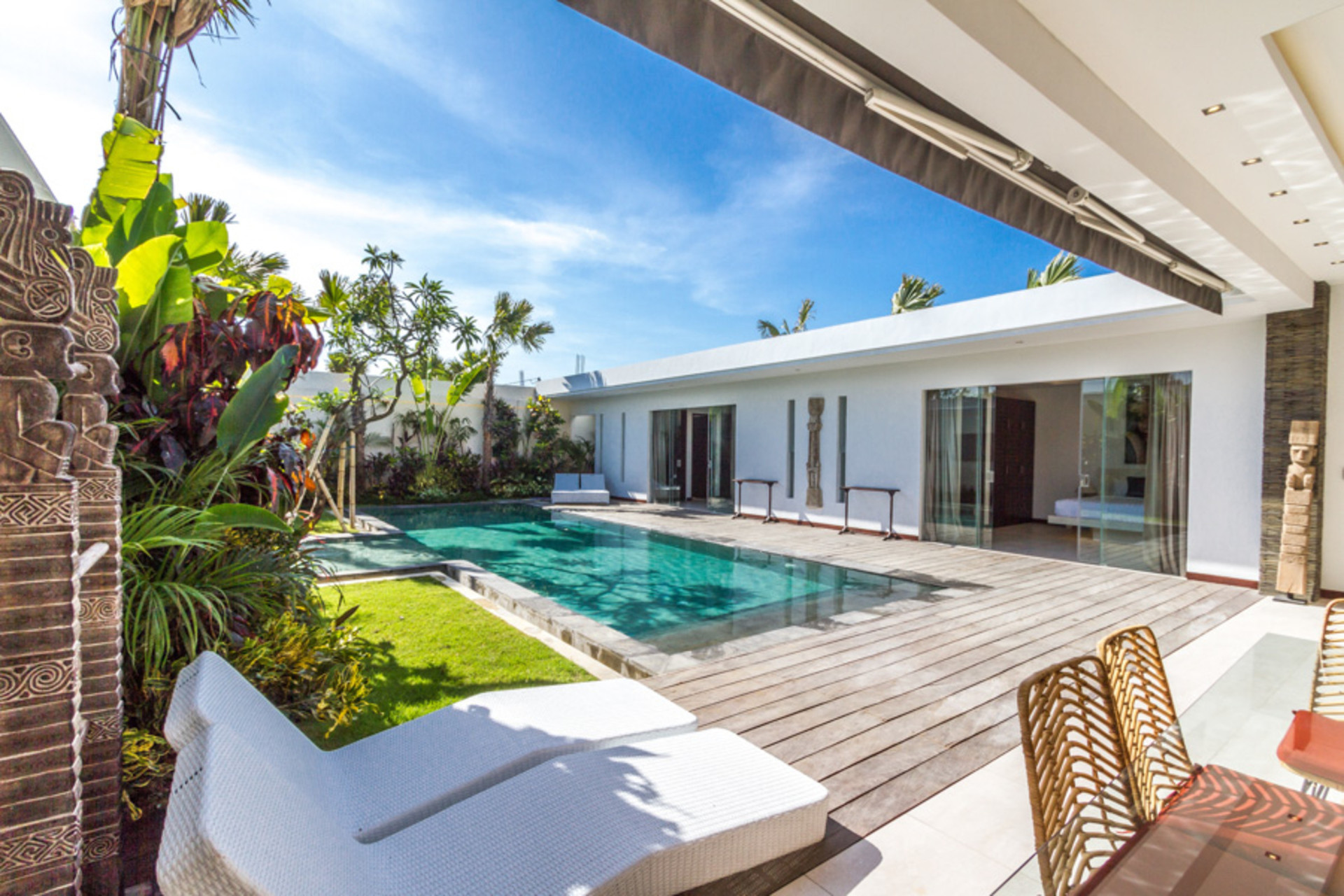 5 Star Private Villa in Seminyak at an Affordable Rate, Bali Villa 1155
