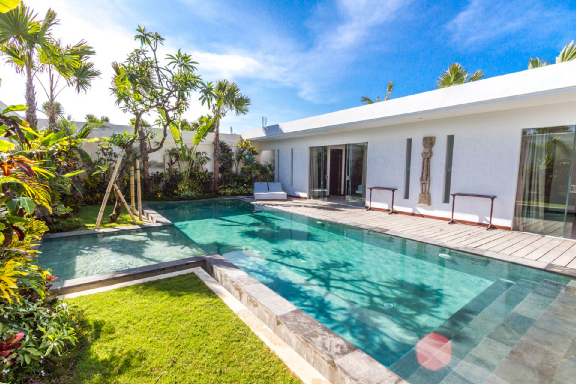 5 Star Private Villa in Seminyak at an Affordable Rate, Bali Villa 1155