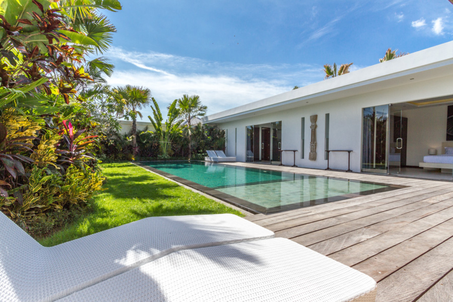 Exclusive Holiday Villa with Pool and Staff, Bali Villa 1156