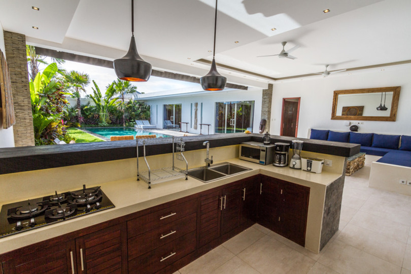Exclusive Holiday Villa with Pool and Staff, Bali Villa 1156