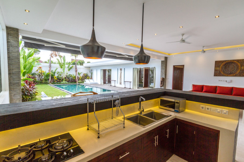 5 Star Private Villa Holiday in Seminyak at an Unbeatable Rate, Bali Villa 1158