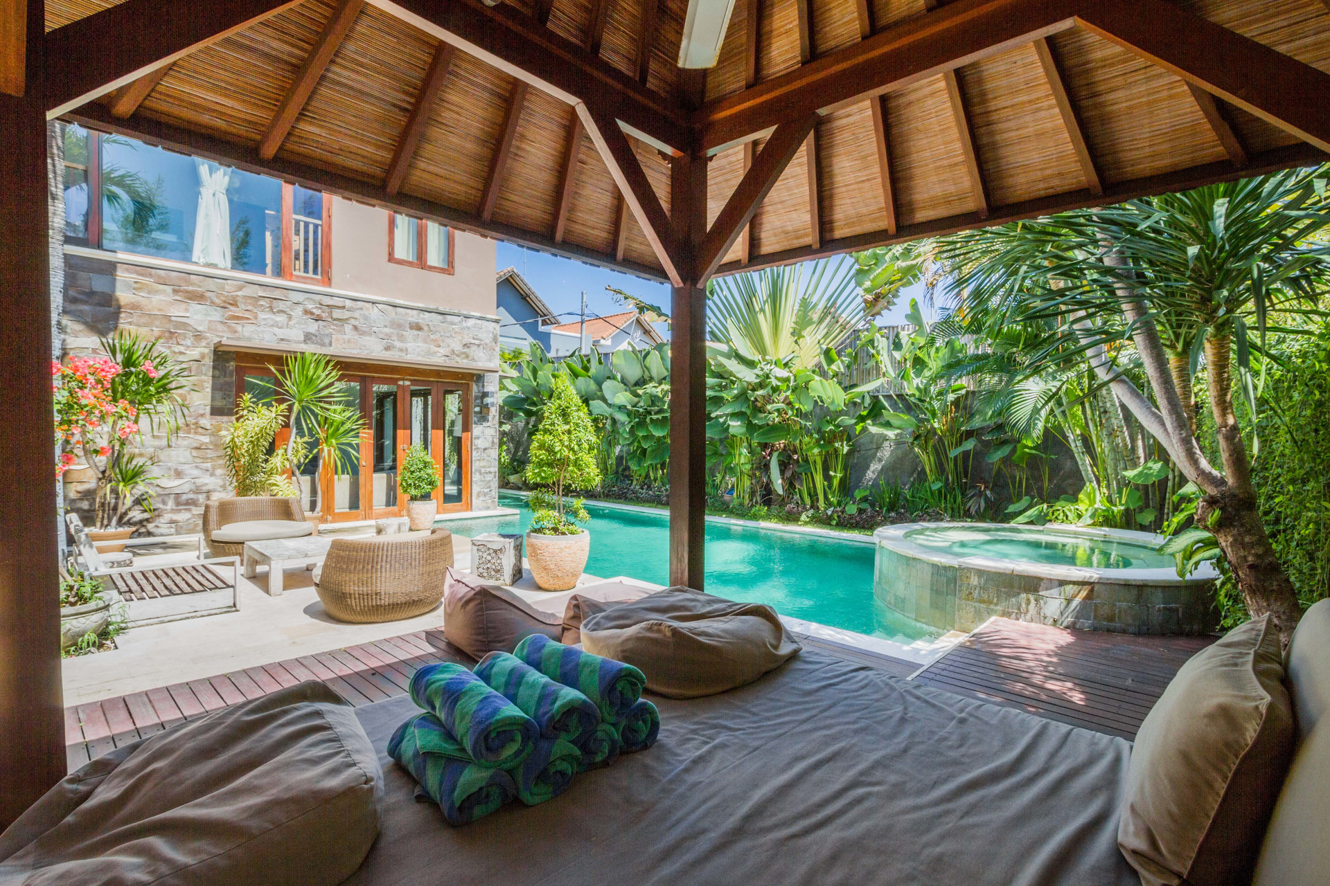 Luxury 5BR Family Villa Near Seminyak, Bali Villa 1167