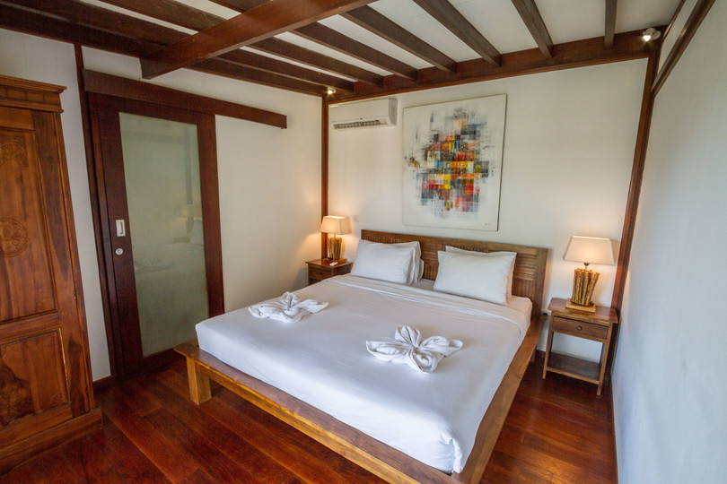 Luxury 5BR Family Villa Near Seminyak, Bali Villa 1167
