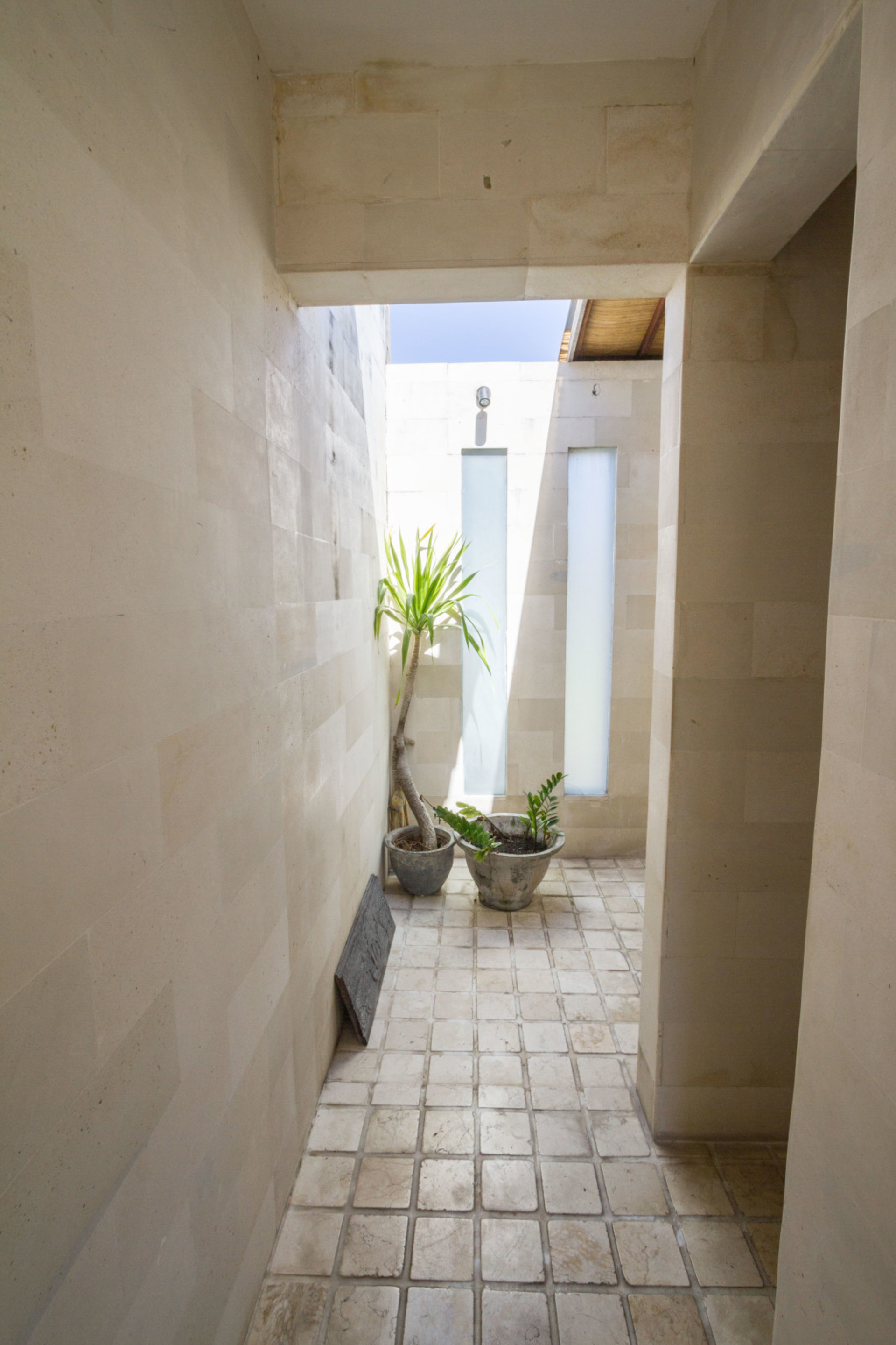 Luxury 5BR Family Villa Near Seminyak, Bali Villa 1167